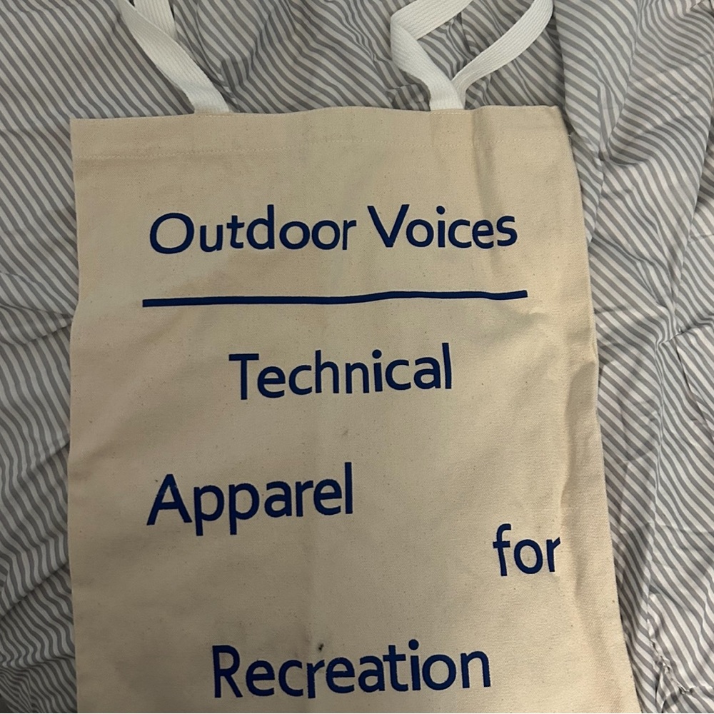 Outdoor voices tote